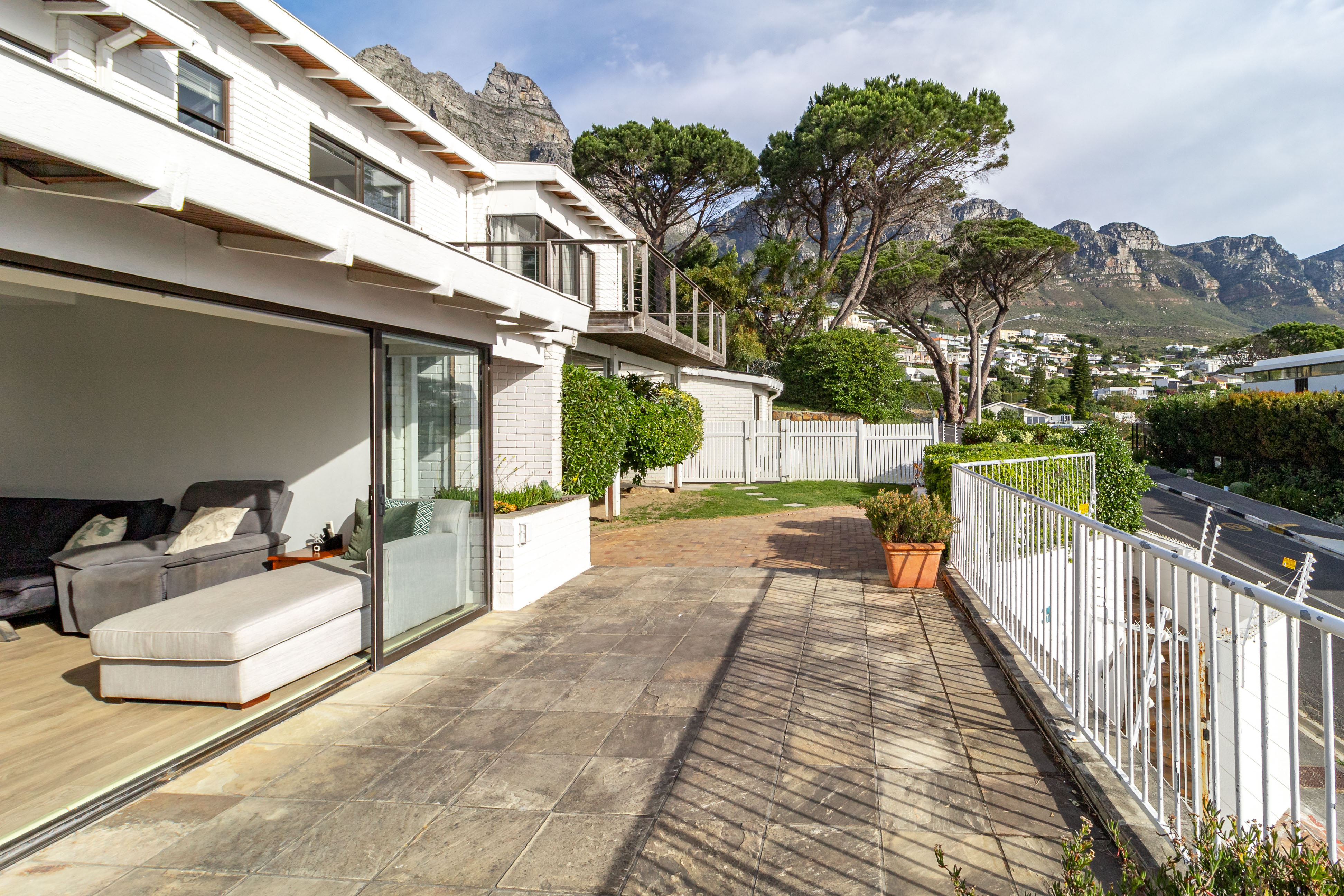 5 Bedroom Property for Sale in Camps Bay Western Cape